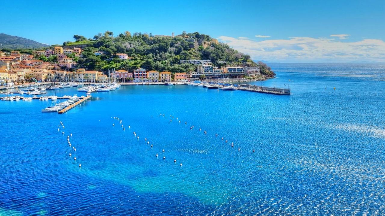 Hotel Plaza Porto Azzurro Ngoại thất bức ảnh