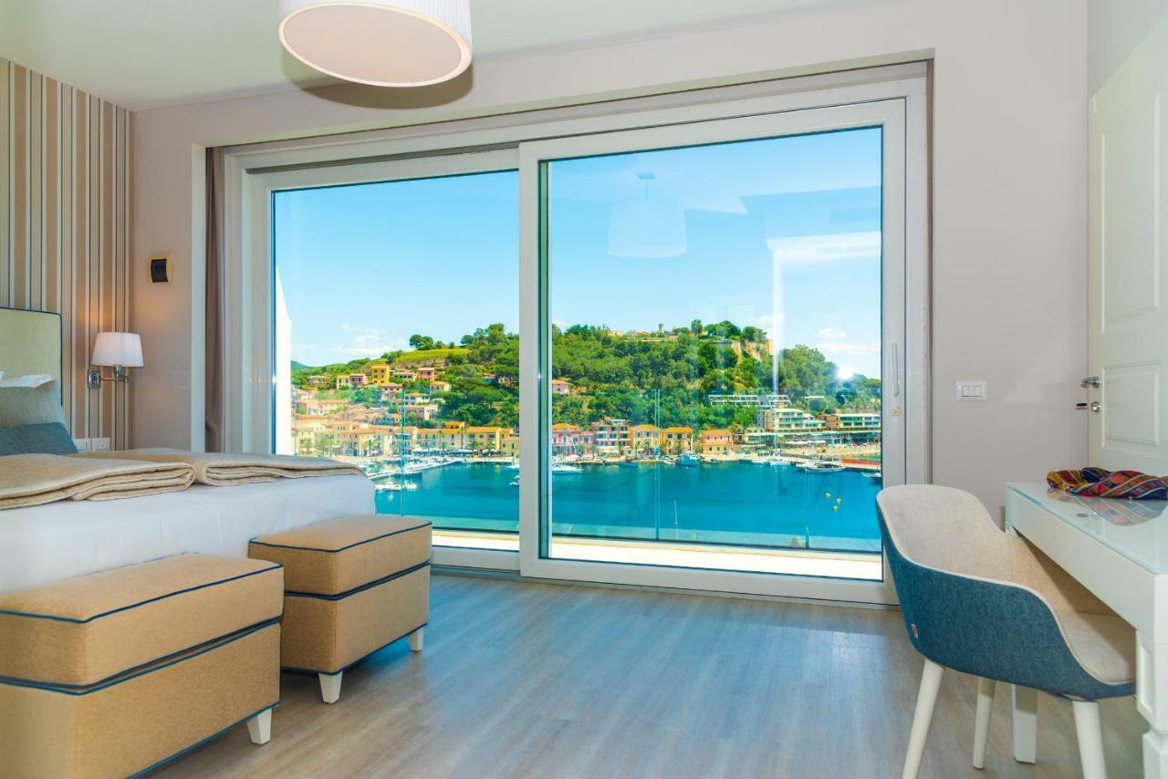 Hotel Plaza Porto Azzurro Ngoại thất bức ảnh